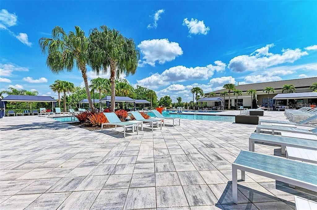 VALENCIA DEL SOL PH 1 - Residential Lease