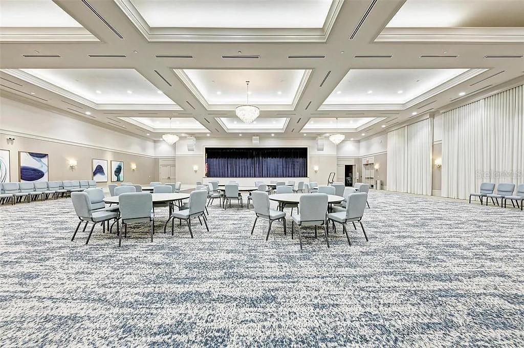 VALENCIA DEL SOL PH 1 - Residential Lease