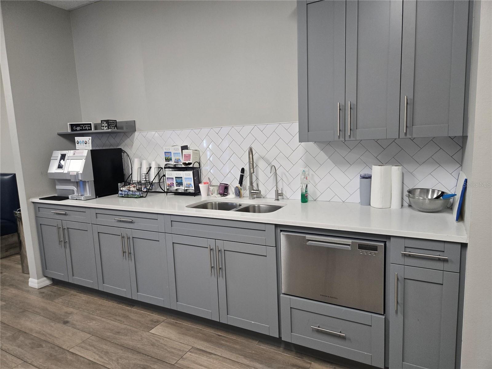 CYPRESS LAKES CORPORATE CENTER COMM CONDO - Commercial Sale