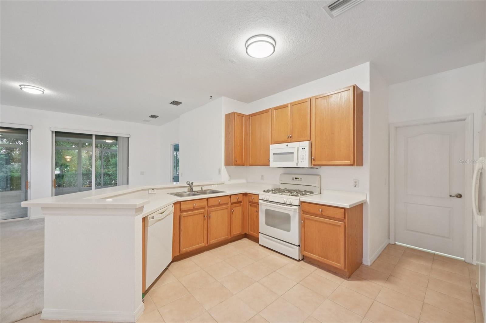 PORTSMITH CONDO - Residential