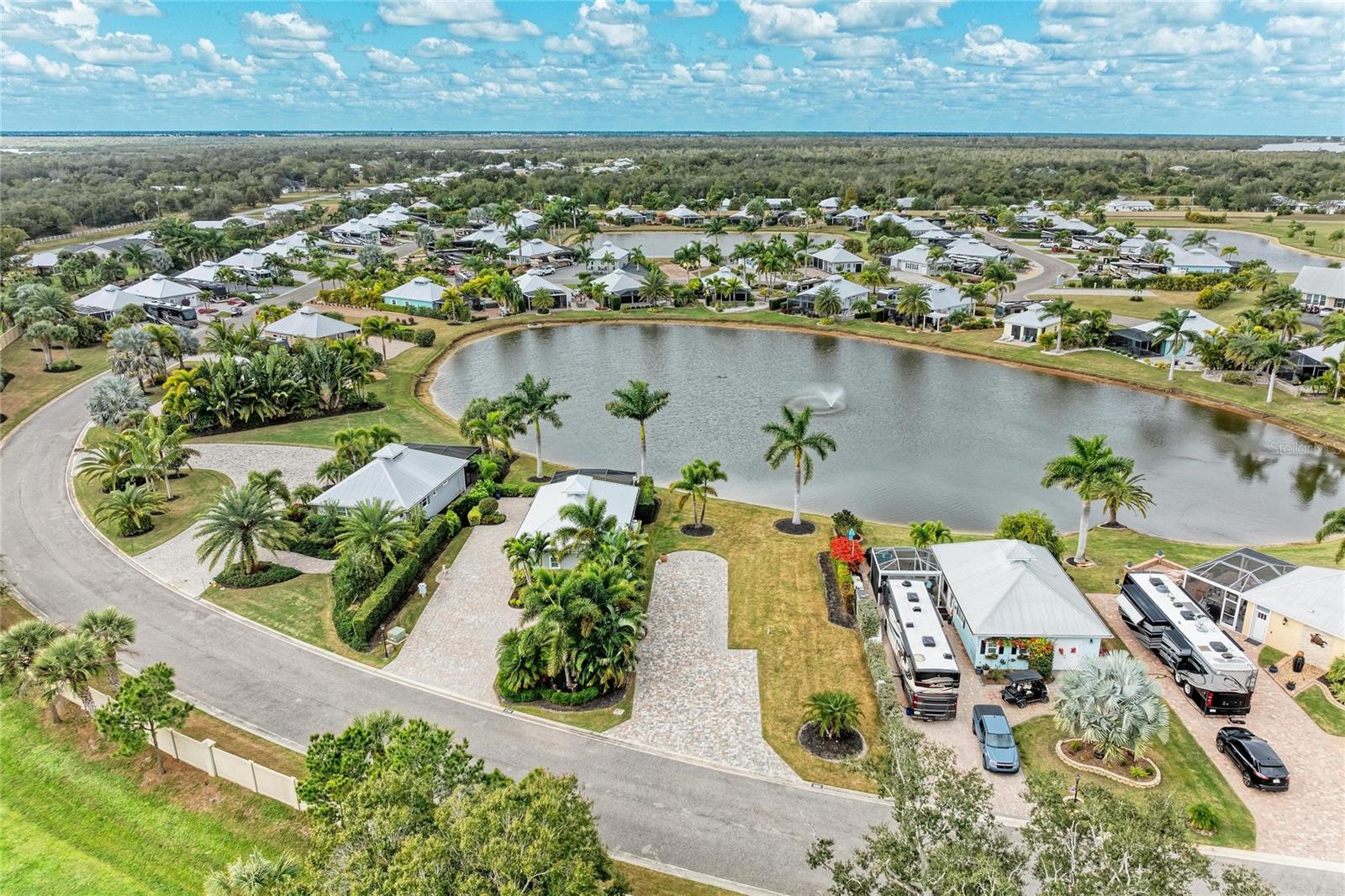 THORNTON CRK MOTORCOACH RESIDENCE - Land