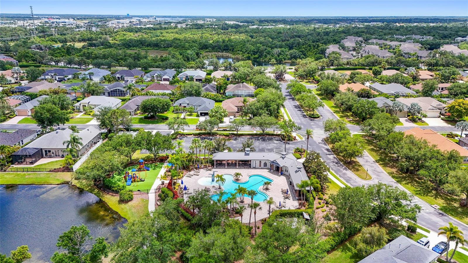 CHARLESTON POINTE PH 1A AT UNIV PLACE - Residential
