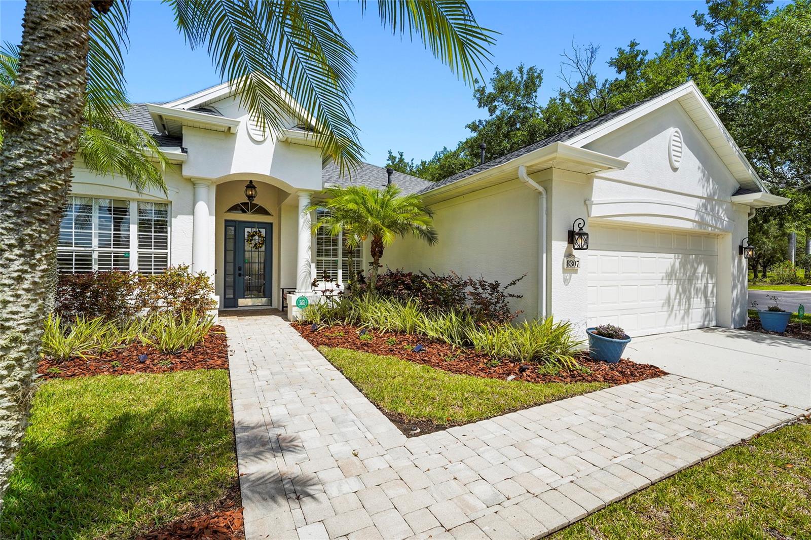 8307 PLANTERS KNOLL TER