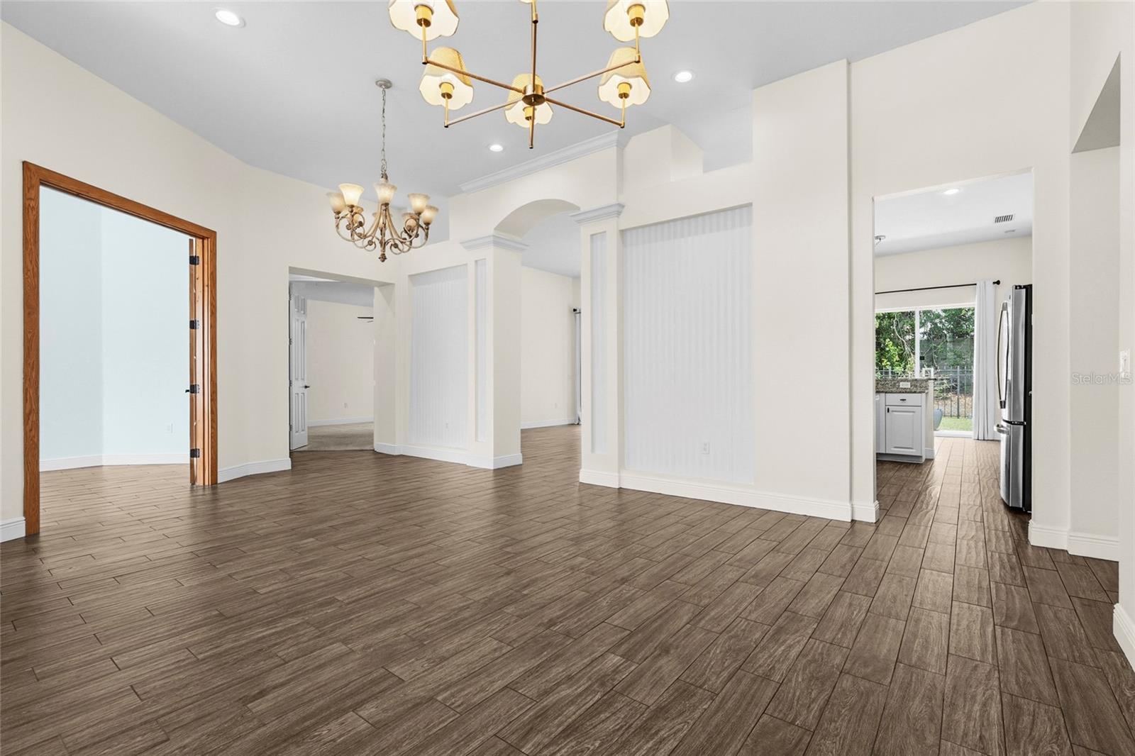CHARLESTON POINTE PH 1A AT UNIV PLACE - Residential