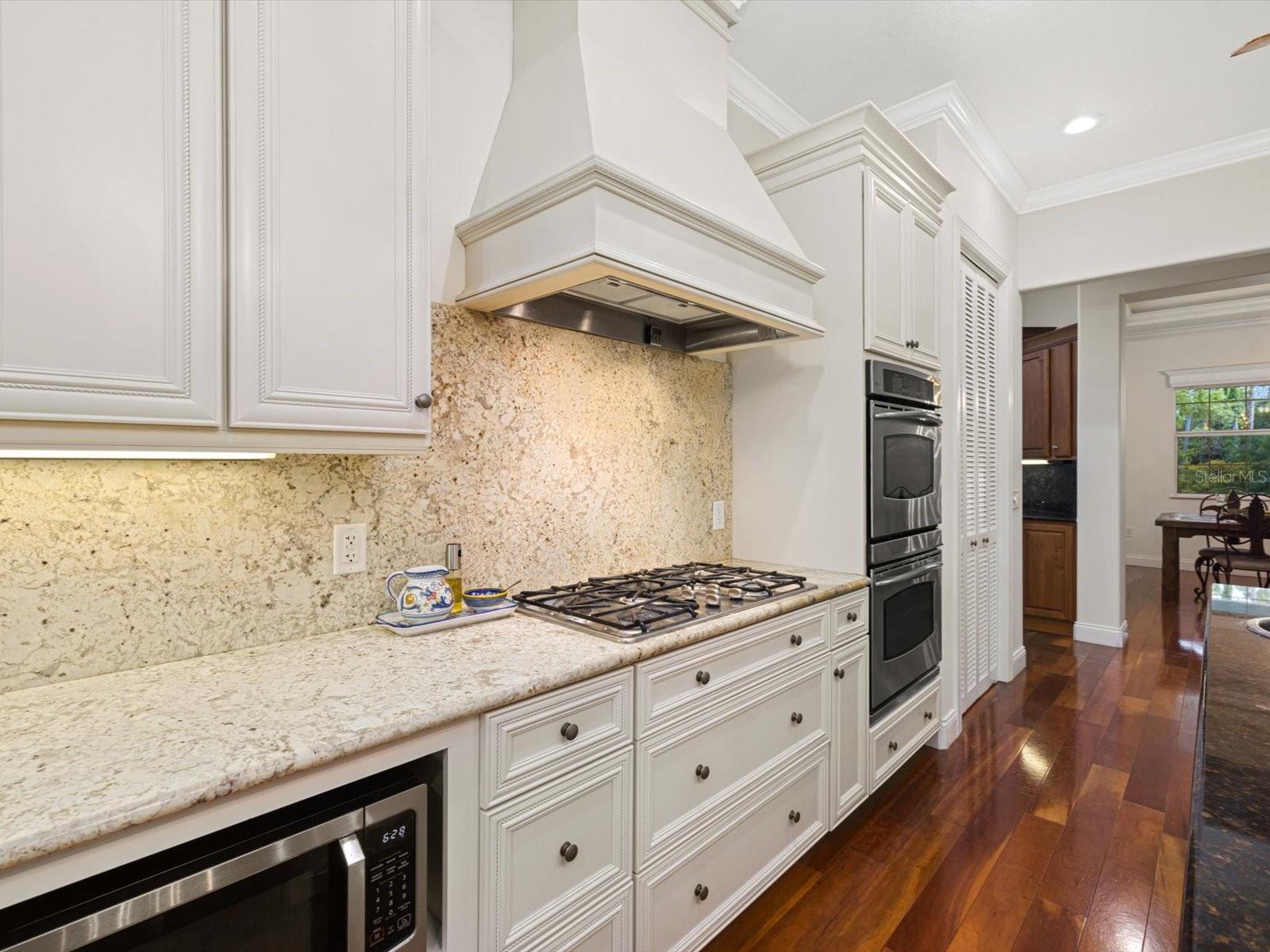 THE VILLAGE AT EAGLE POINT - Residential