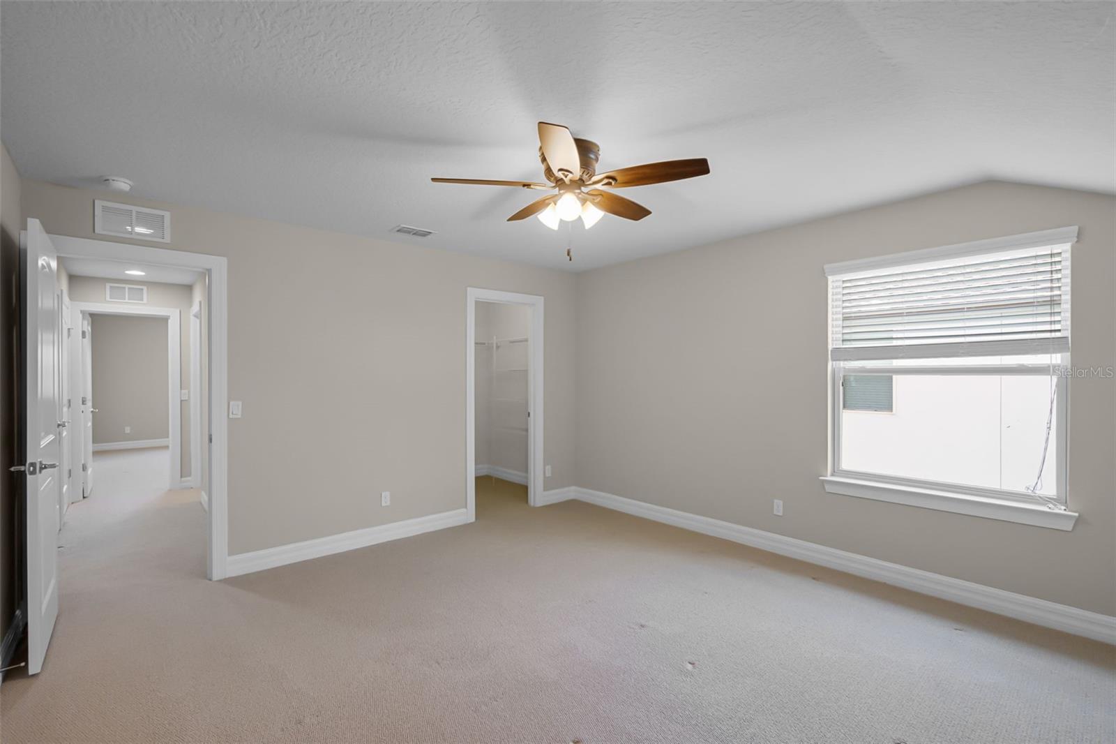 LAKESHORE AT NARCOOSSEE PH 3 2ND REP - Residential Lease