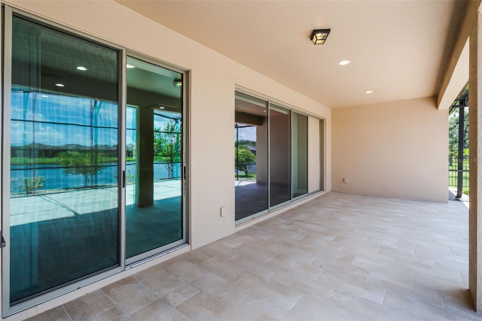 LAKESHORE AT NARCOOSSEE PH 3 2ND REP - Residential Lease