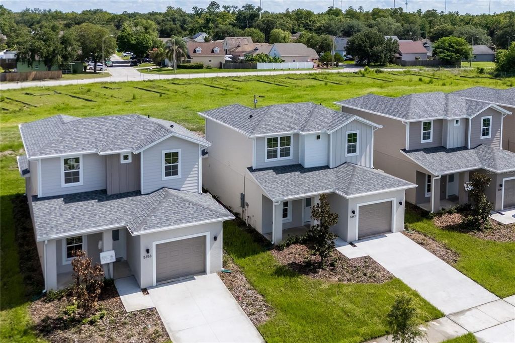 Photo of 5347 Vista Lago Drive, Orlando, FL 32811 (MLS # O6424751)