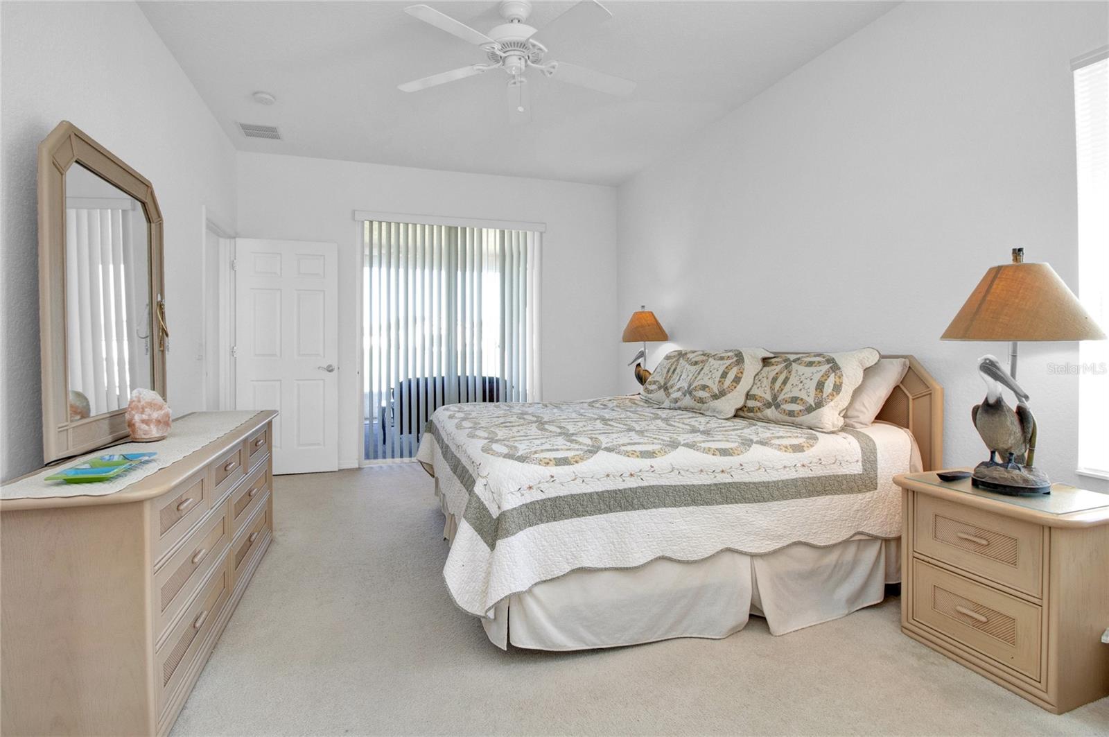 KINGS GATE PH 04 - Residential