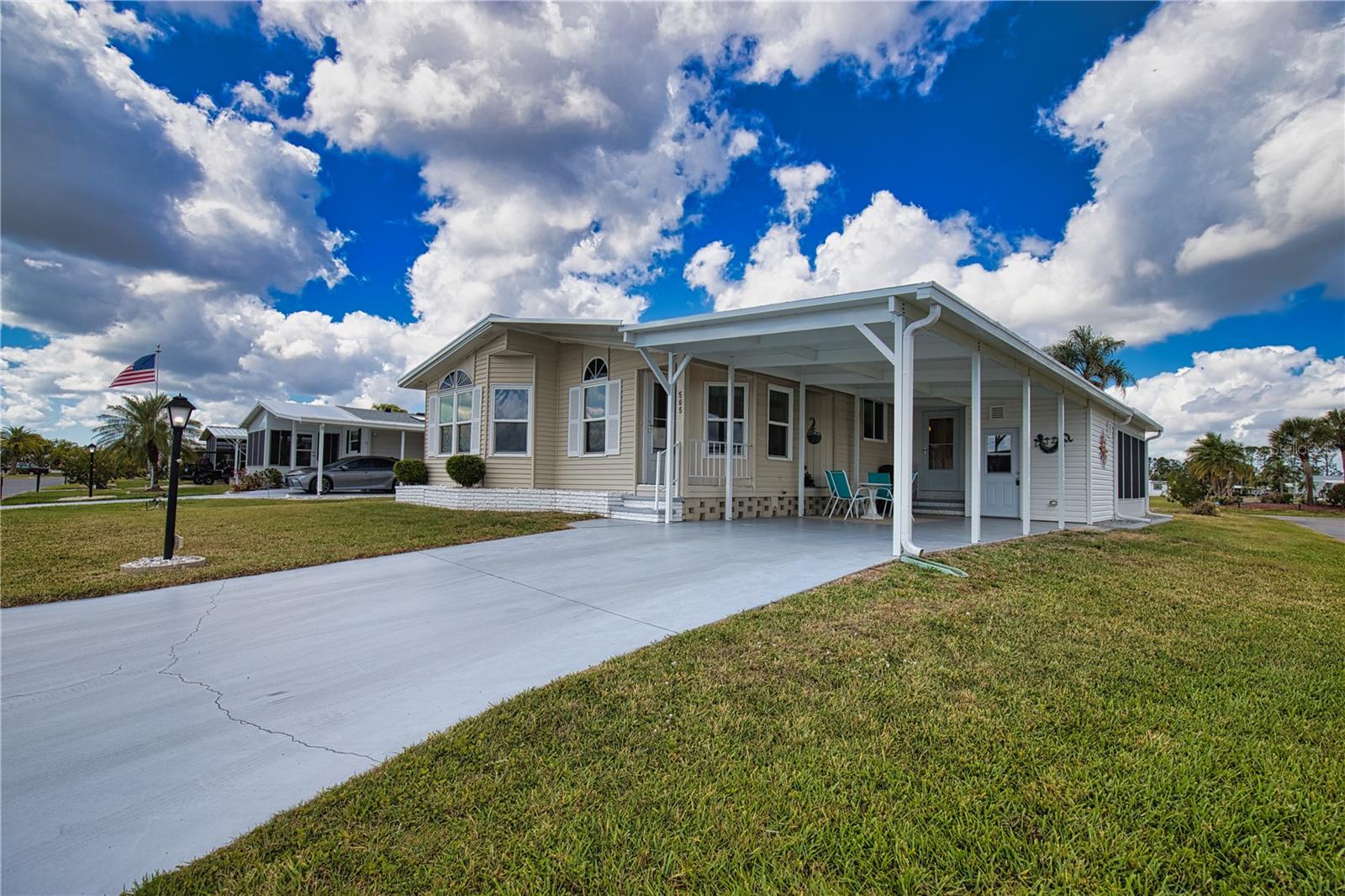 LA CASA MHP CO-OP - Residential