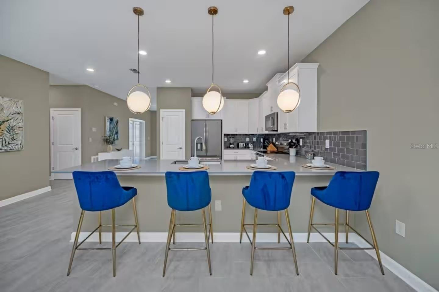 COVE AT STOREY LAKE II - Residential