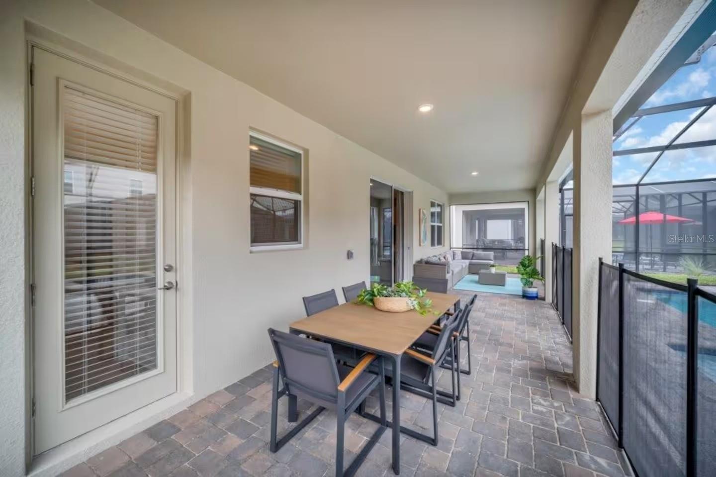COVE AT STOREY LAKE II - Residential