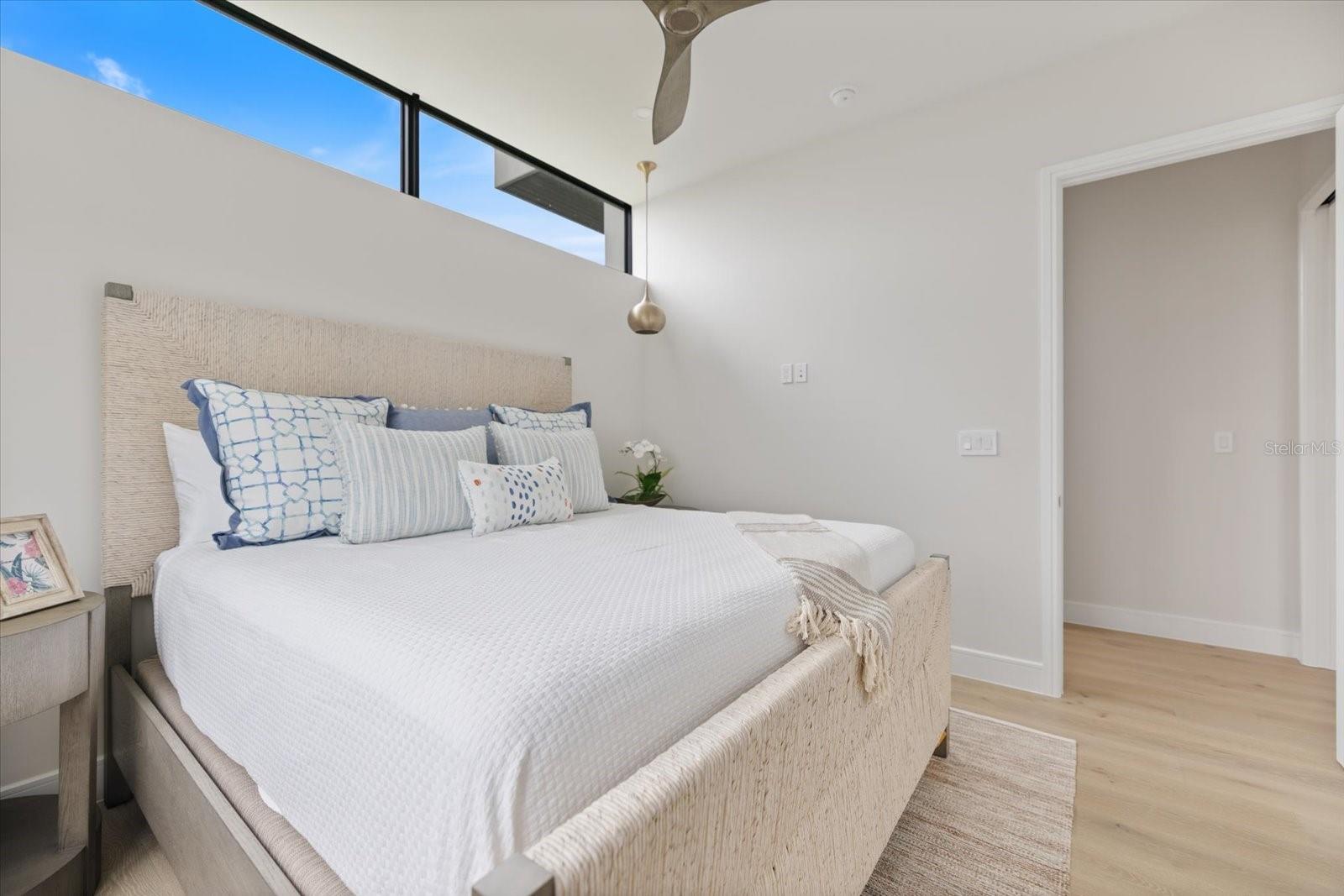 SLEEPY LAGOON PARK - Residential