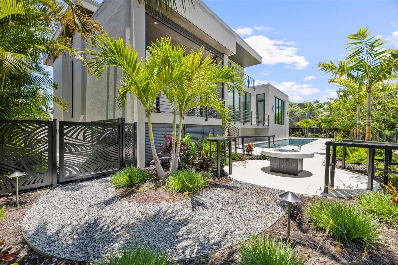 SLEEPY LAGOON PARK - Residential