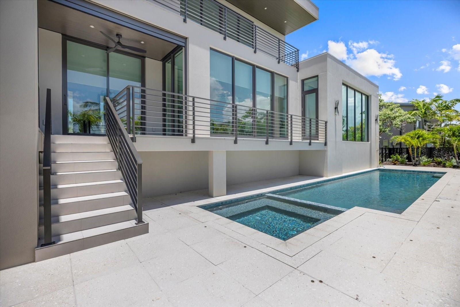 SLEEPY LAGOON PARK - Residential