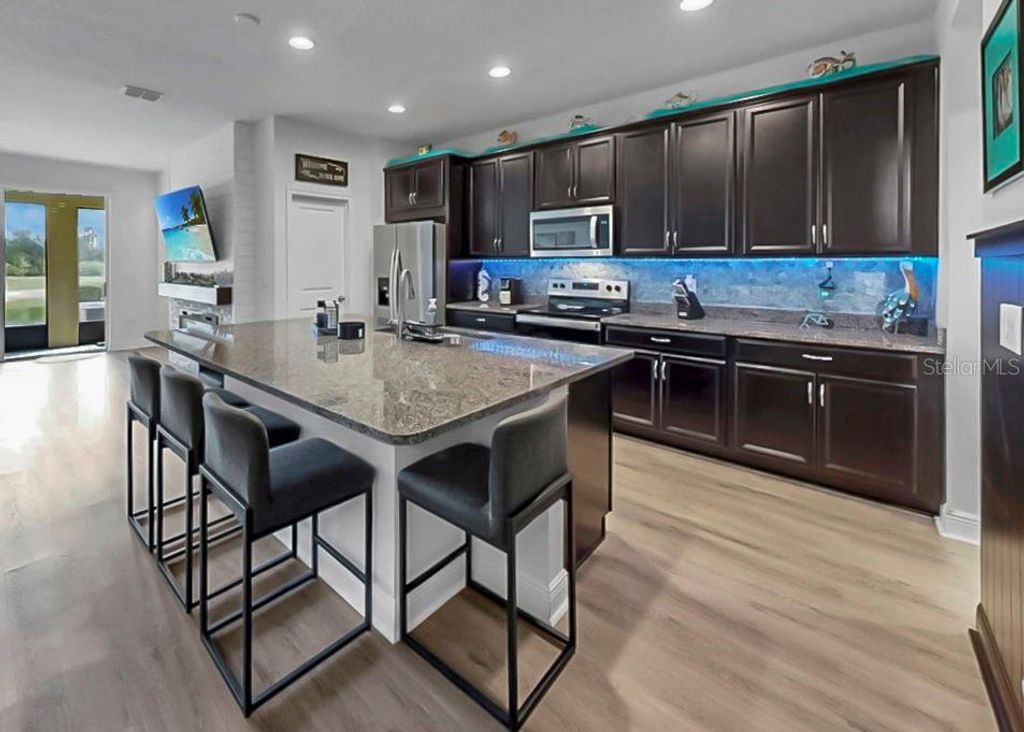 Photo of 10212 Newel Valley Loop, Riverview, FL 33569 (MLS # O6373400)