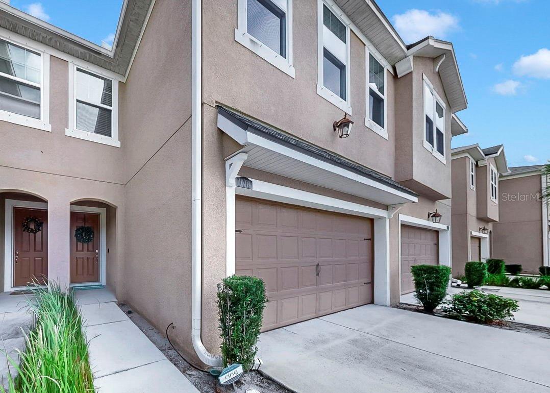 10212 NEWEL VALLEY LOOP