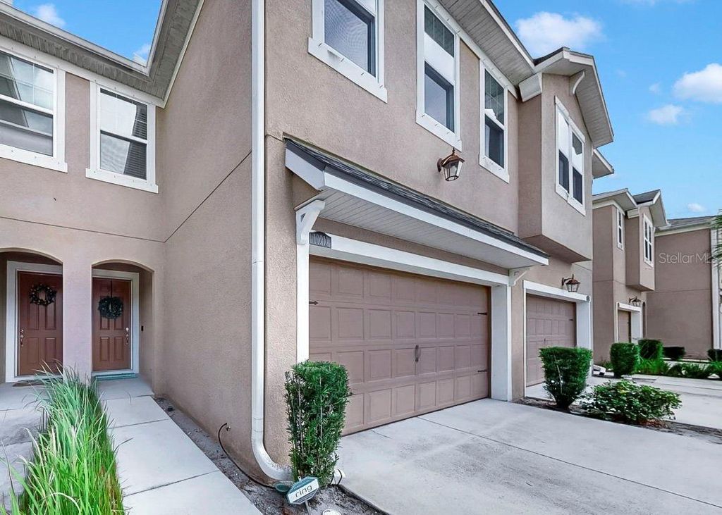 Photo of 10212 Newel Valley Loop, Riverview, FL 33569 (MLS # O6373400)