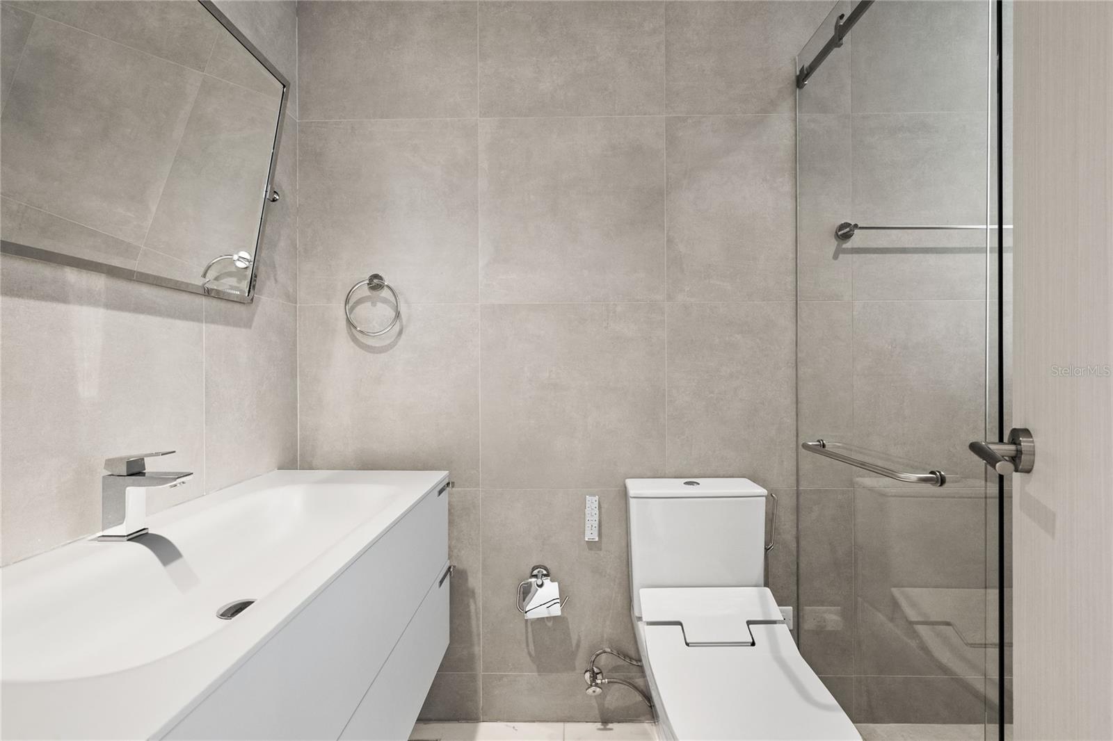 PENINSULA - Residential