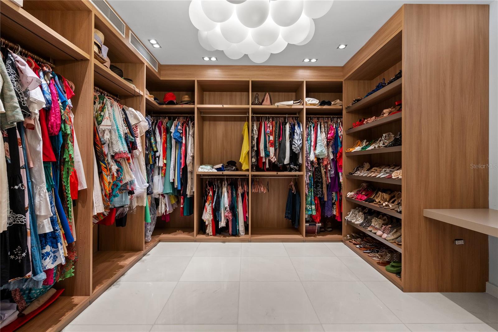 PENINSULA - Residential