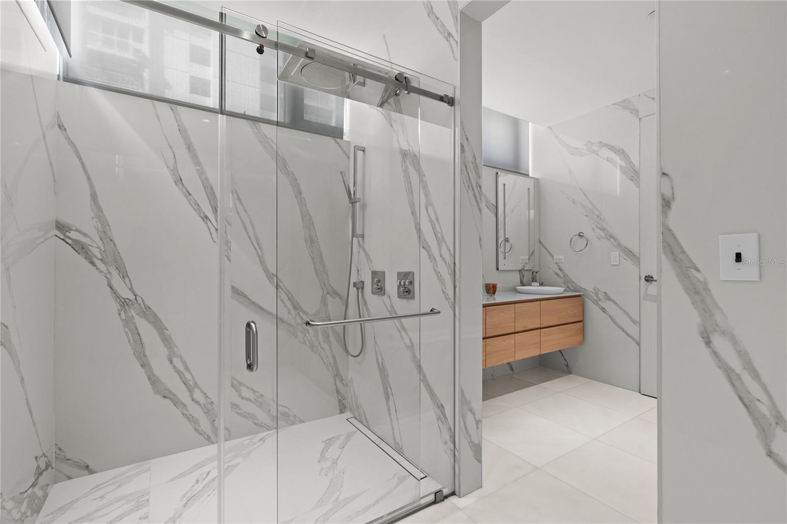 PENINSULA - Residential