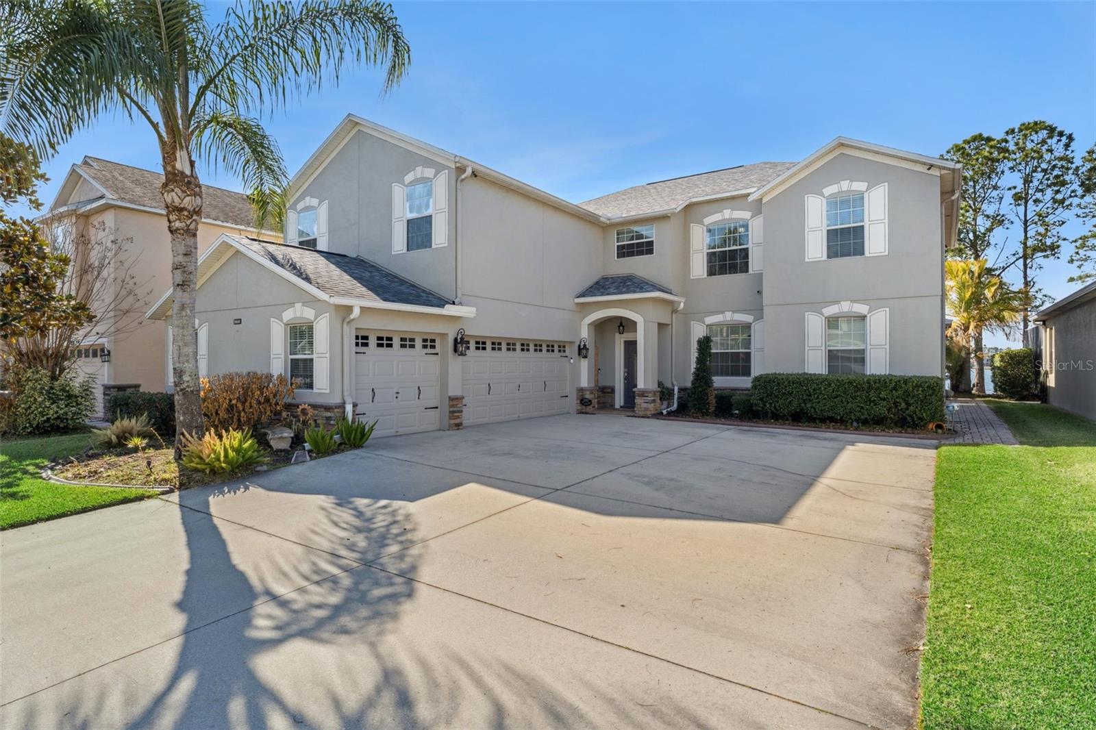 WYNDHAM LAKES ESTATES - Residential