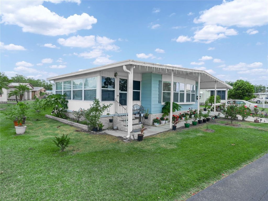 Photo of 2055 S Floral Avenue #42, Bartow, FL 33830 (MLS # S5136664)