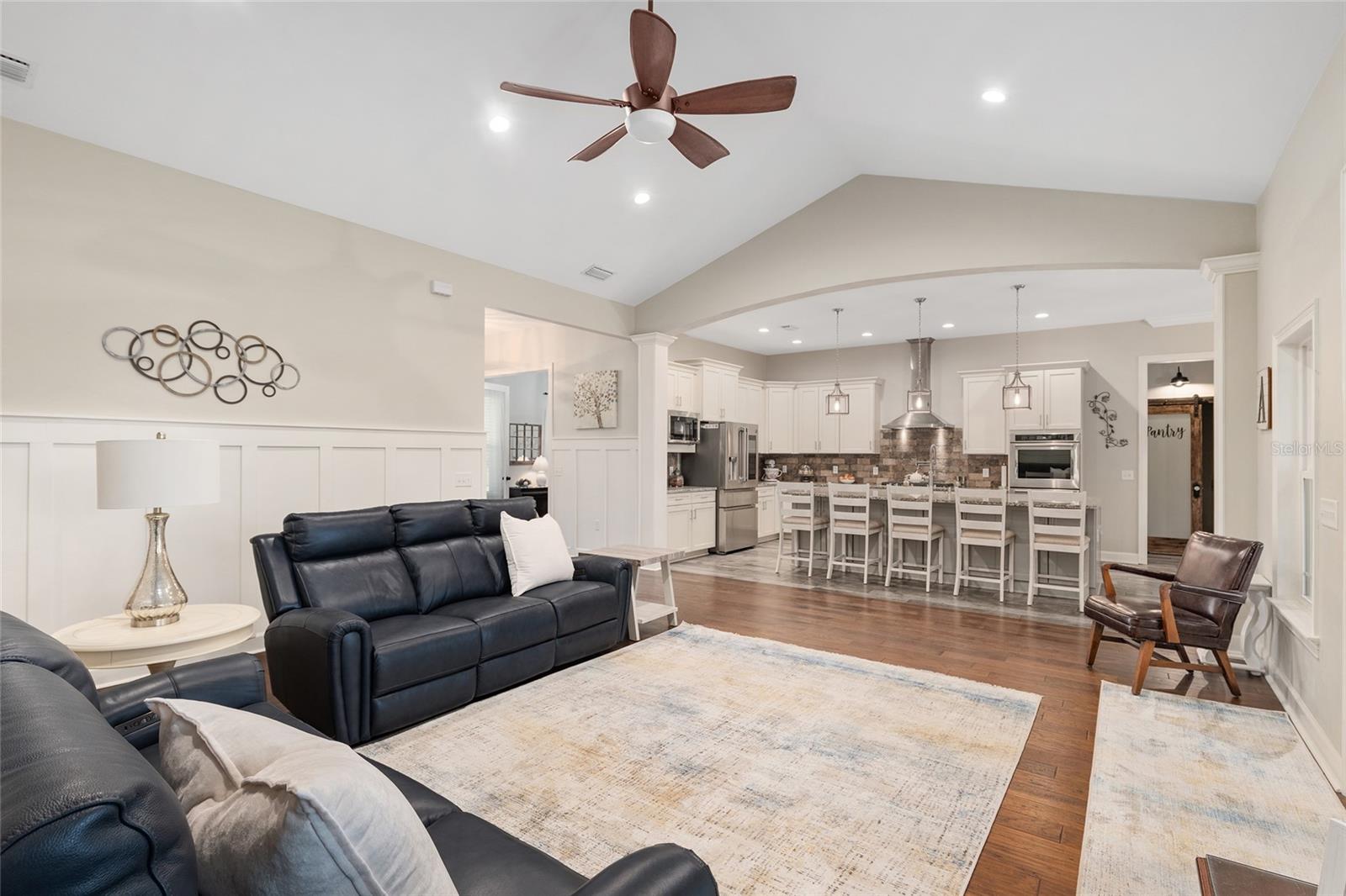 MEADOW GLEN REPL OF NOELLE ESTATE PH I - Residential