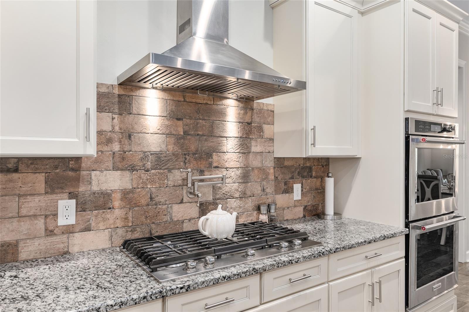 MEADOW GLEN REPL OF NOELLE ESTATE PH I - Residential