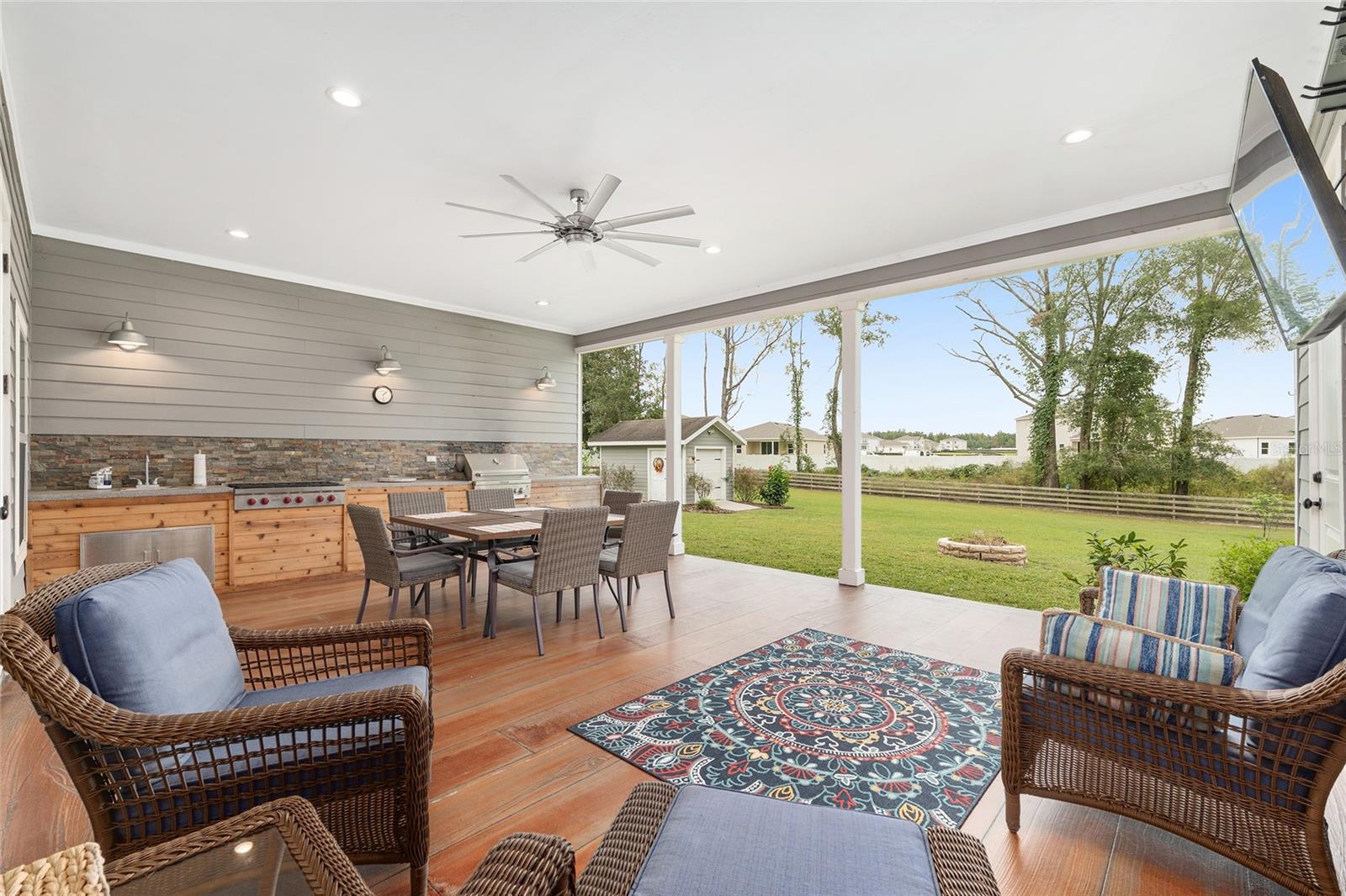 MEADOW GLEN REPL OF NOELLE ESTATE PH I - Residential