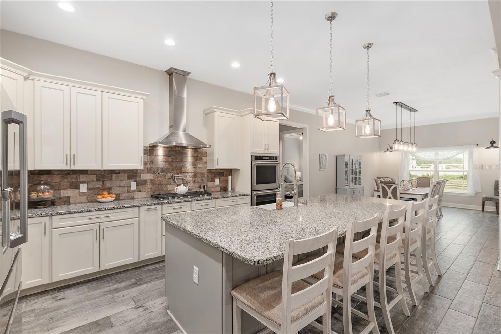 MEADOW GLEN REPL OF NOELLE ESTATE PH I - Residential