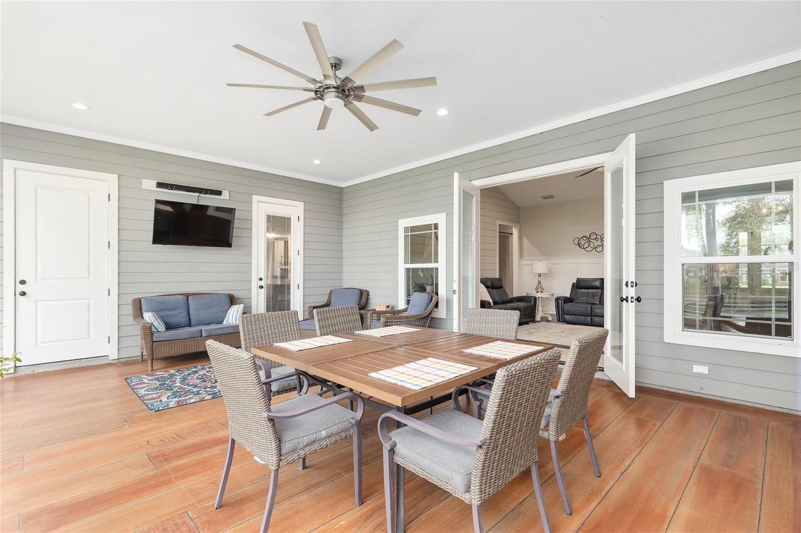 MEADOW GLEN REPL OF NOELLE ESTATE PH I - Residential