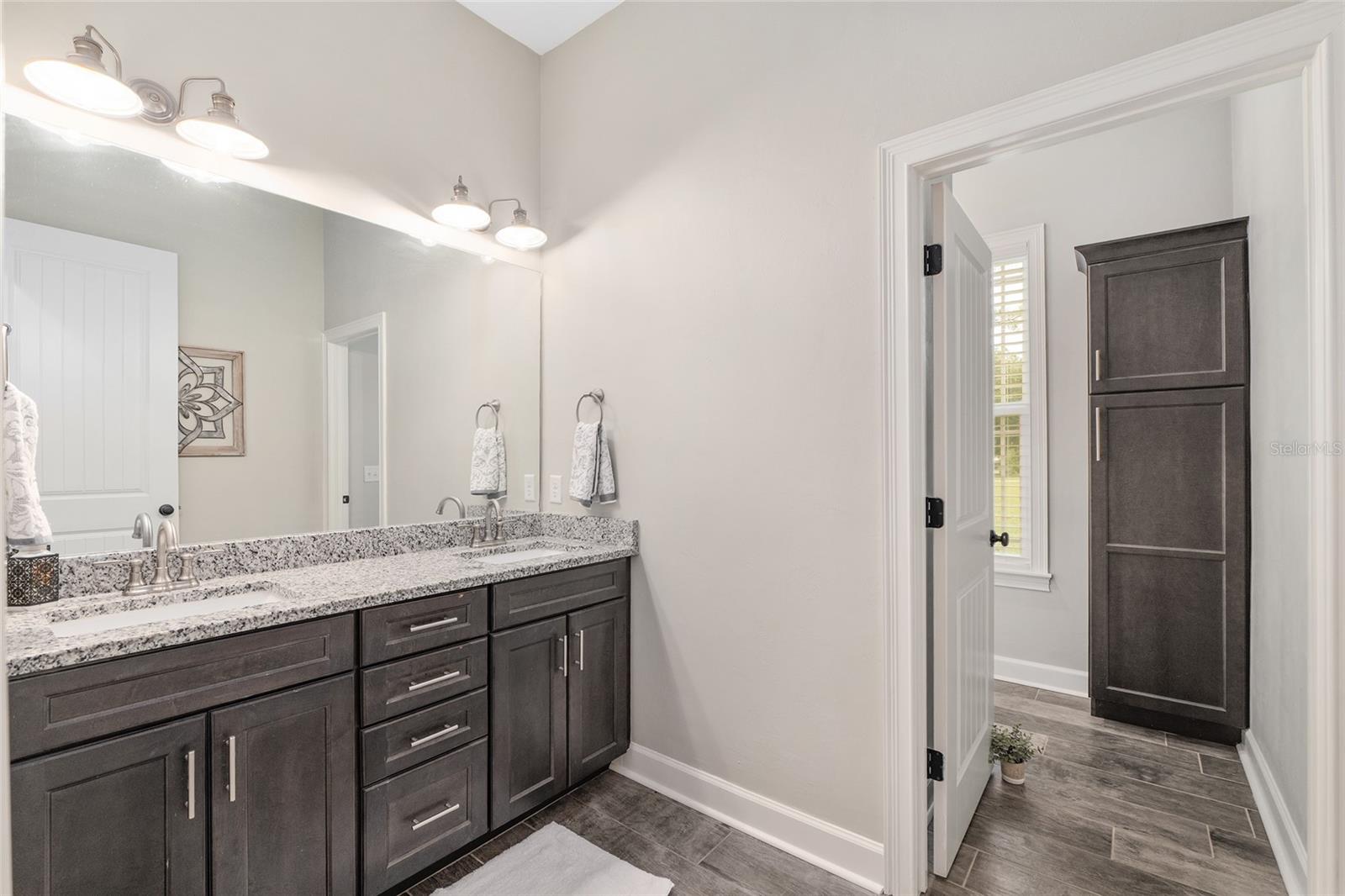 MEADOW GLEN REPL OF NOELLE ESTATE PH I - Residential