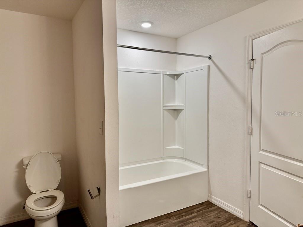 WYNNMERE WEST PH 2 & 3 - Residential Lease