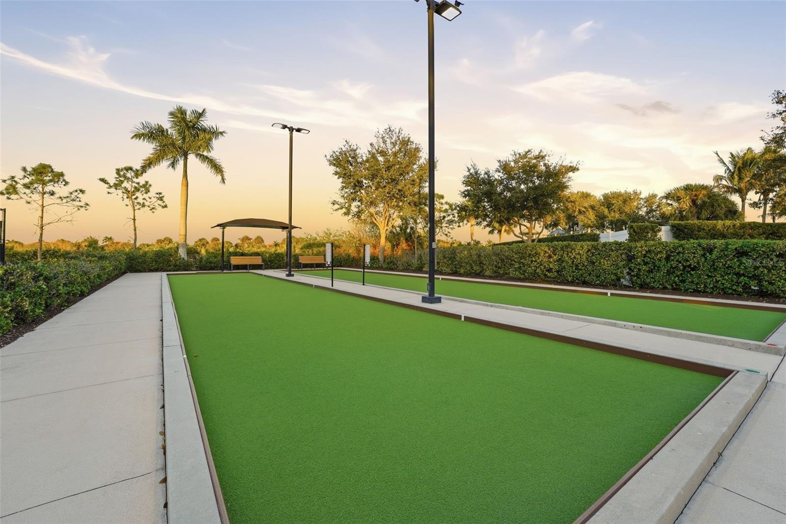 SARASOTA NATIONAL - Residential