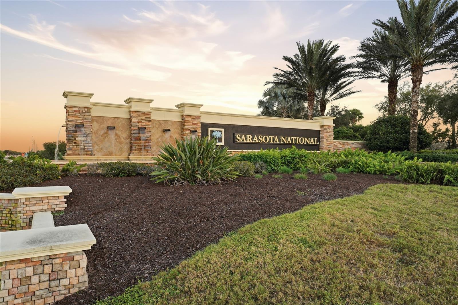 SARASOTA NATIONAL - Residential