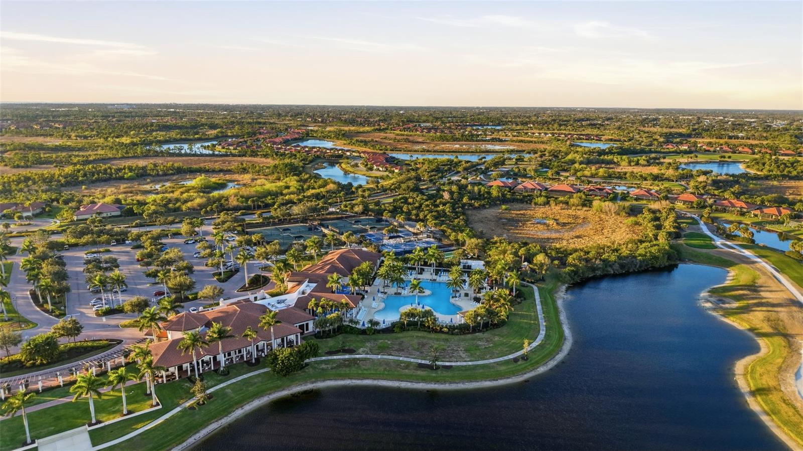 SARASOTA NATIONAL - Residential