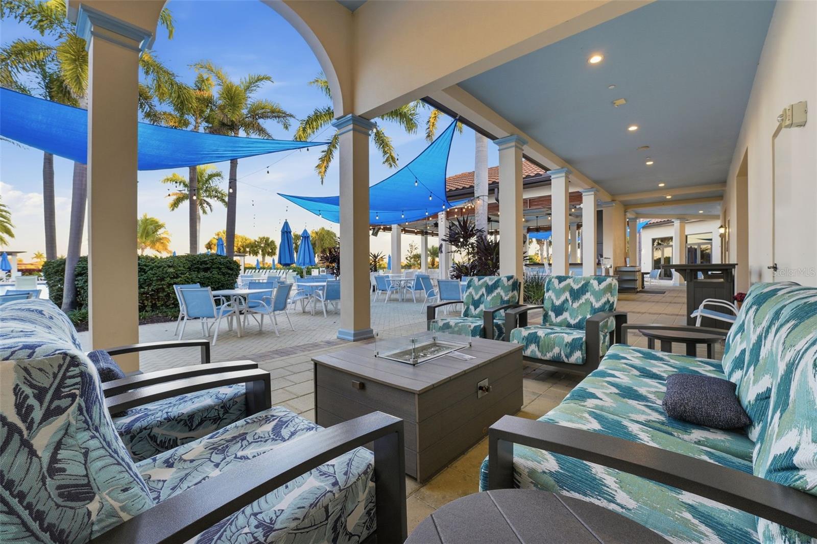 SARASOTA NATIONAL - Residential