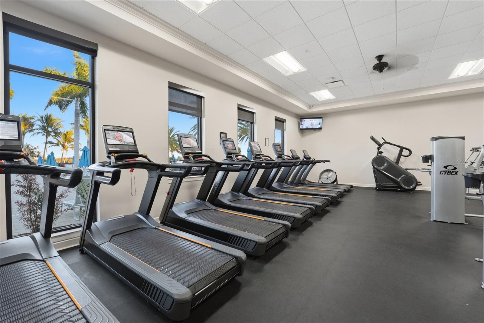 SARASOTA NATIONAL - Residential