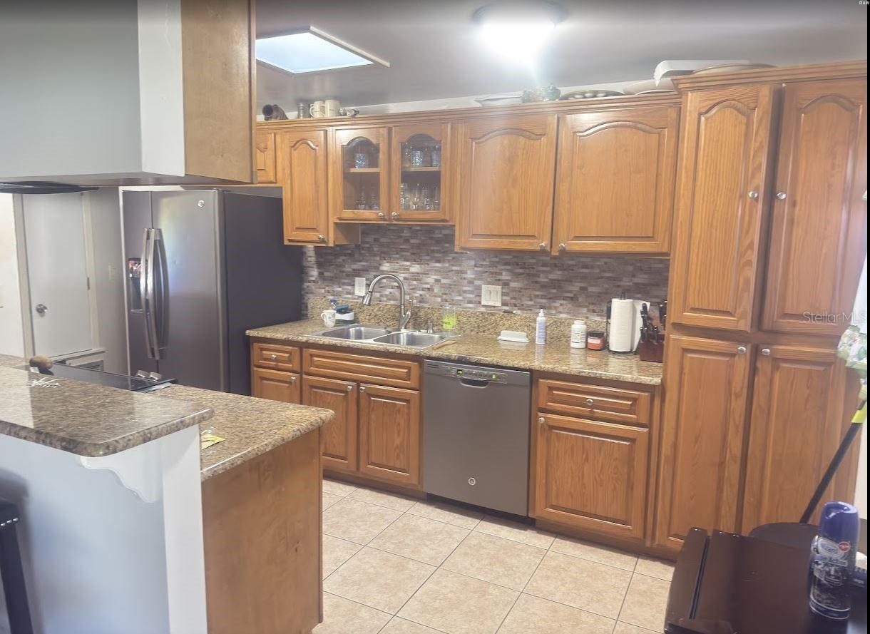 48 PINEHURST CIRCLE