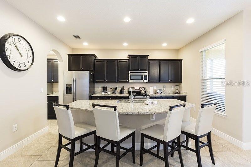 4111 OAKTREE DRIVE