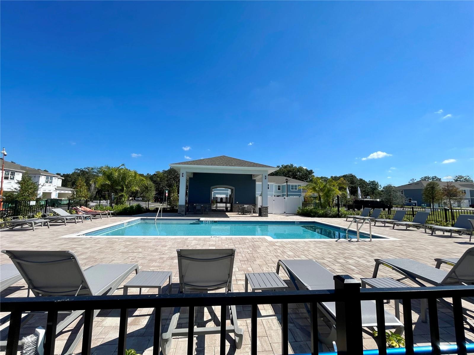 GRAYSON SQUARE - Residential Lease