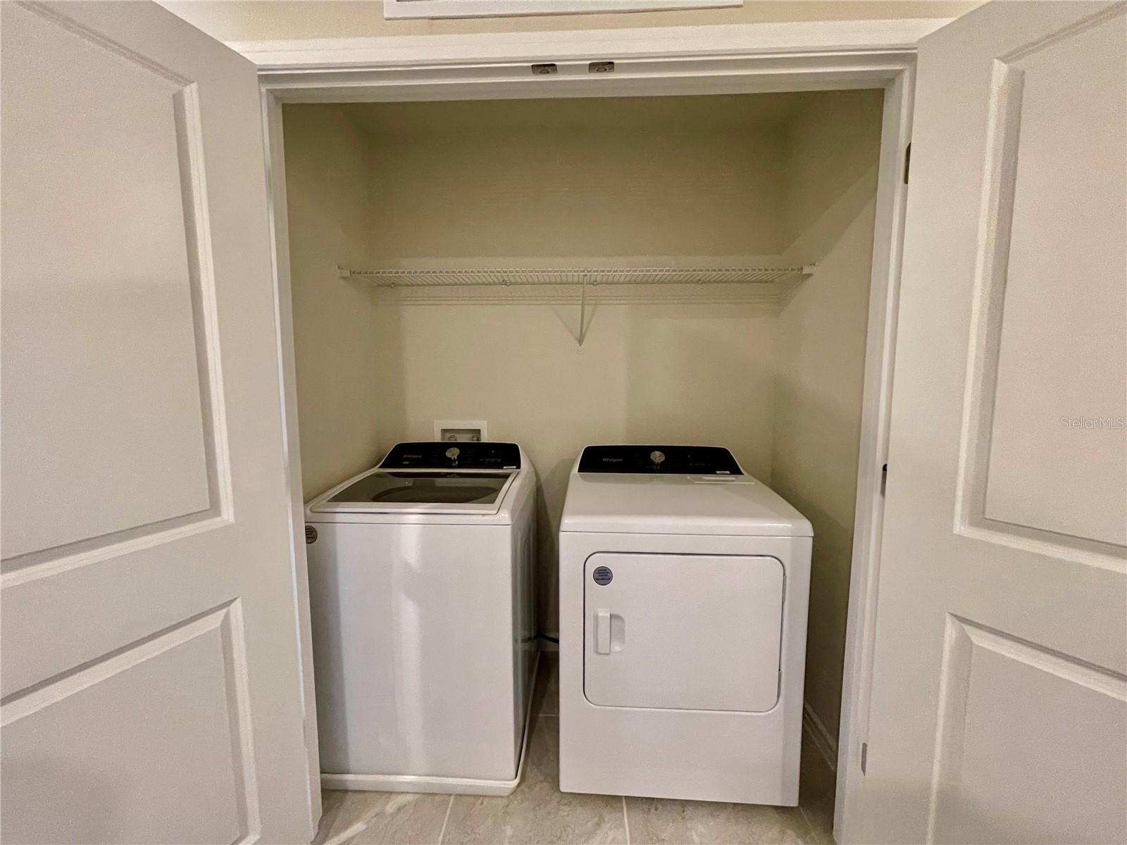 GRAYSON SQUARE - Residential Lease