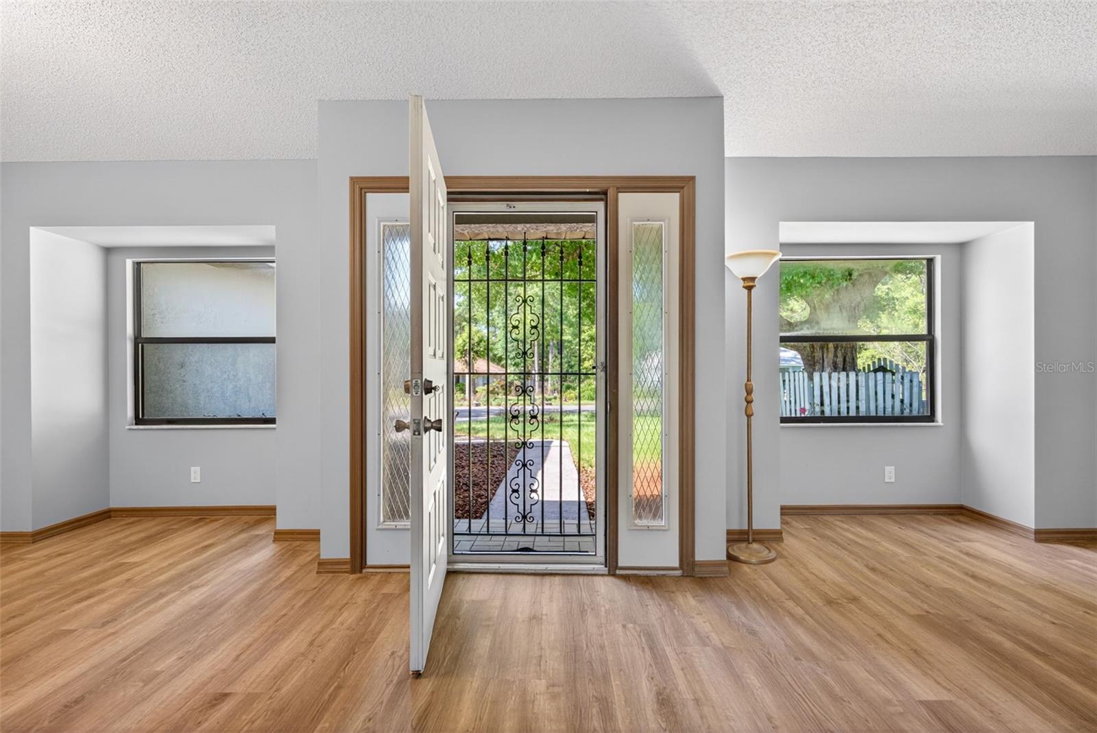 CITRUS SPGS UNIT 04 - Residential