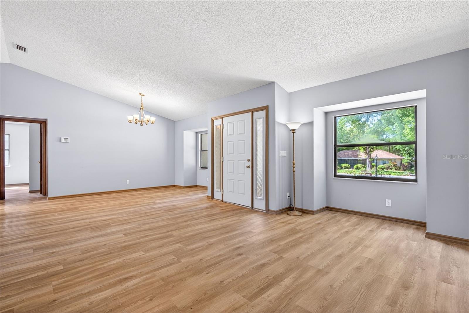 CITRUS SPGS UNIT 04 - Residential