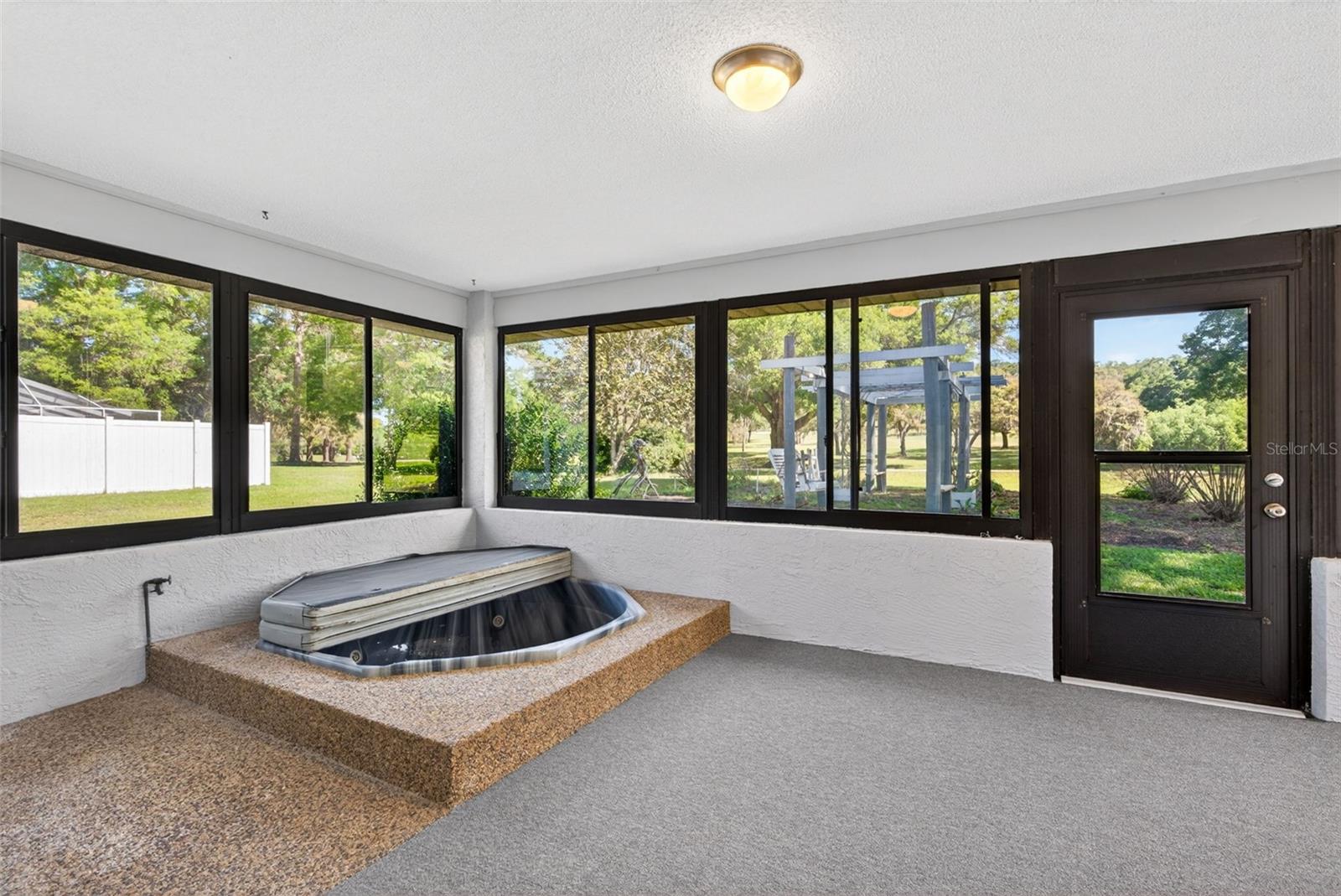 CITRUS SPGS UNIT 04 - Residential