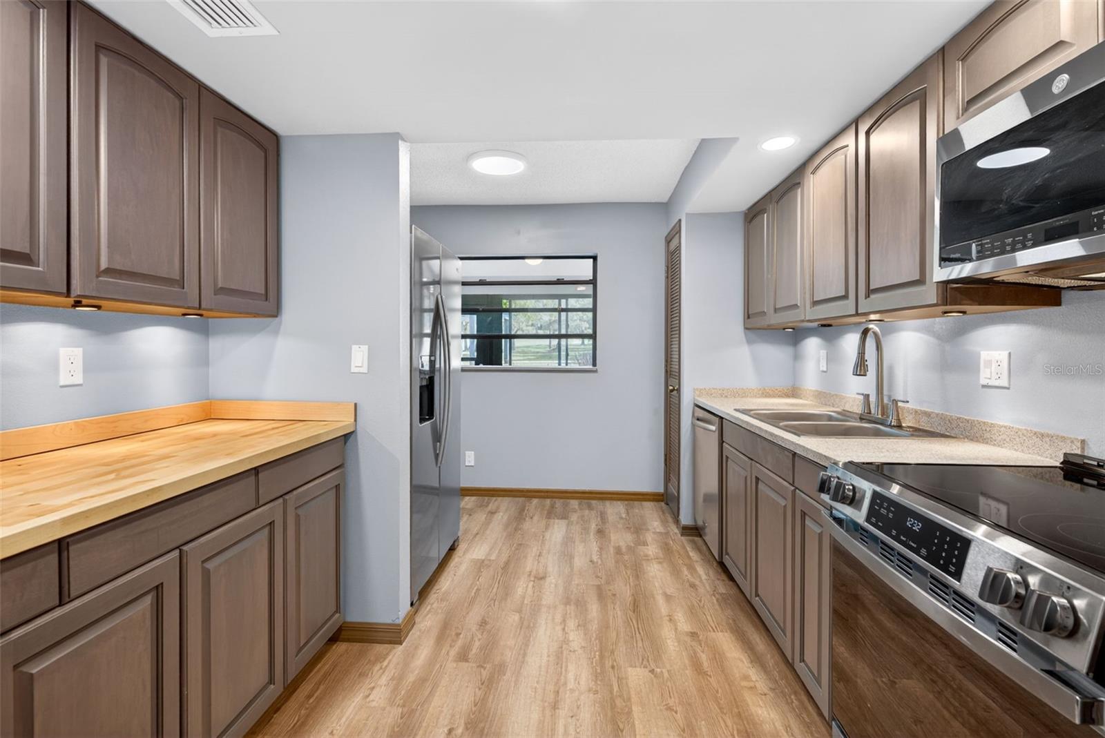 CITRUS SPGS UNIT 04 - Residential