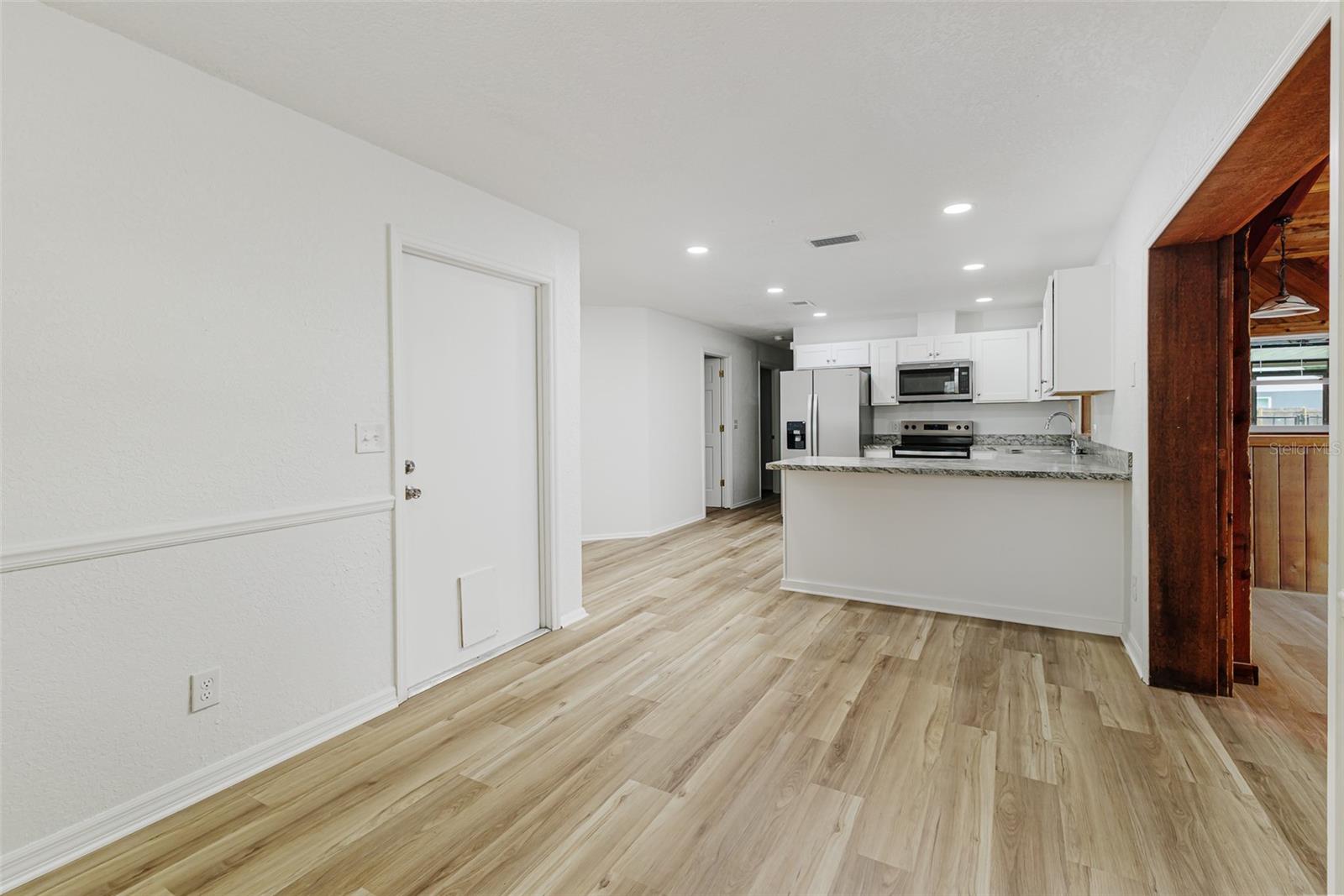 HIGH POINT - Residential