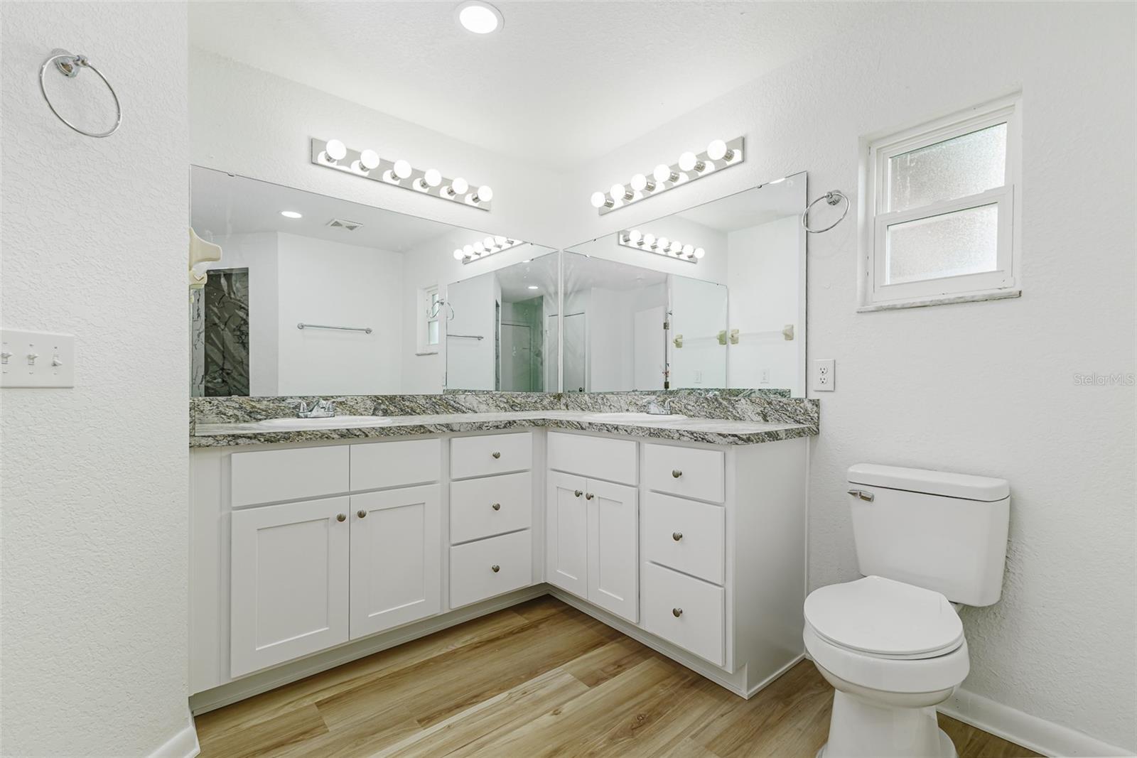 HIGH POINT - Residential