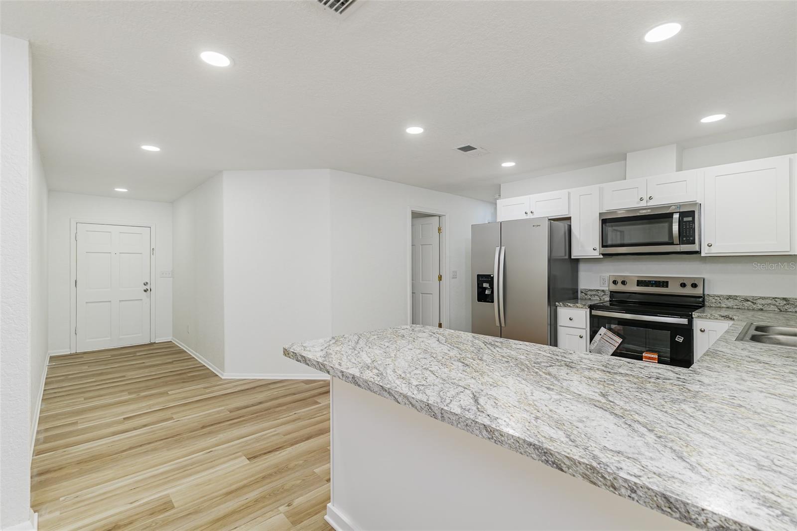 HIGH POINT - Residential